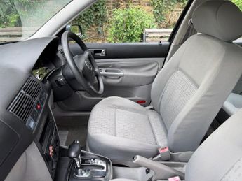Volkswagen Golf S (102BHP)