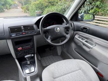 Volkswagen Golf S (102BHP)