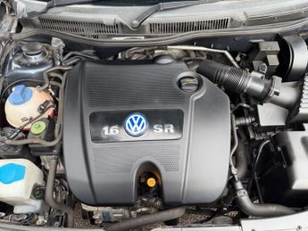 Volkswagen Golf S (102BHP)