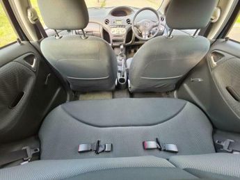 Toyota Yaris 1.3 VVT-i T Spirit 5dr
