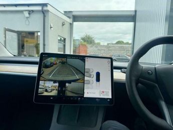 Tesla Model 3 STANDARD RANGE PLUS