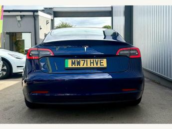 Tesla Model 3 STANDARD RANGE PLUS