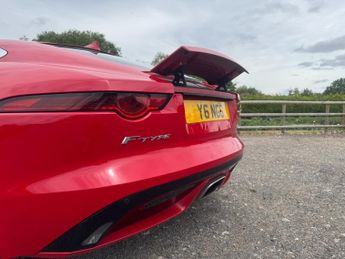 Jaguar F-Type 2.0i GPF R-Dynamic Auto Euro 6 (s/s) 2dr
