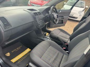 Volkswagen Polo 1.4 S 5dr