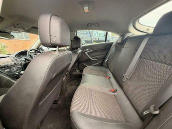 Vauxhall Insignia 2.0 CDTi Tech Line Auto Euro 5 5dr