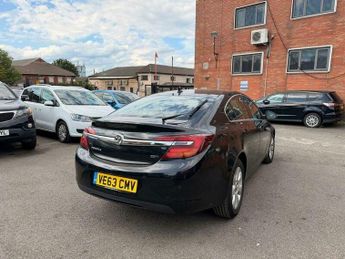 Vauxhall Insignia 2.0 CDTi Tech Line Auto Euro 5 5dr