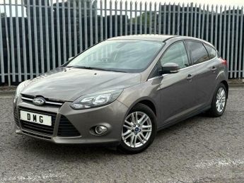 Ford Focus 1.0T EcoBoost Titanium Euro 5 (s/s) 5dr