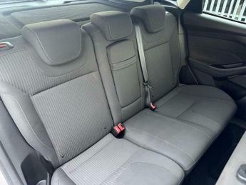 Ford Focus 1.0T EcoBoost Titanium Euro 5 (s/s) 5dr