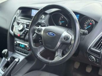 Ford Focus 1.0T EcoBoost Titanium Euro 5 (s/s) 5dr