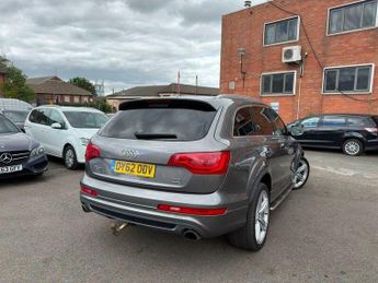 Audi Q7 3.0 TDI V6 S line Plus Tiptronic quattro Euro 5 (s/s) 5dr