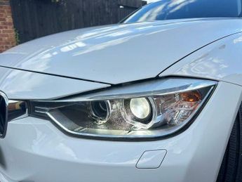 BMW 3 SERIES 320i Luxury Touring Euro6 Reg:KO13XFR