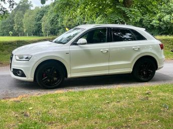 Audi Q3 2.0 TDI S line S Tronic quattro Euro 5 (s/s) 5dr