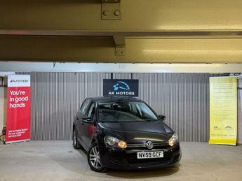 Volkswagen Golf TDi 1.6 TDI SE DSG Euro 5 5dr