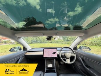 Tesla Model 3 (Dual Motor) Long Range Saloon 4dr Electric Auto 4WDE (346 ps)