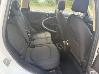 MINI Countryman ONE D