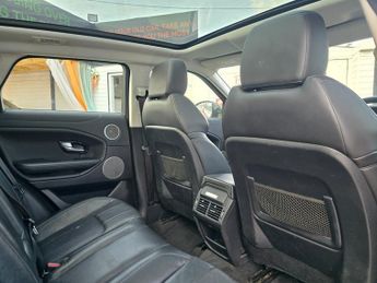 Land Rover Range Rover Evoque 2.0 TD4 SE Tech Auto 4WD Euro 6 (s/s) 5dr