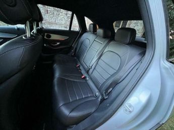 Mercedes-Benz C Class 2.1 GLC220d AMG Line (Premium) G-Tronic 4MATIC Euro 6 (s/s) 5dr