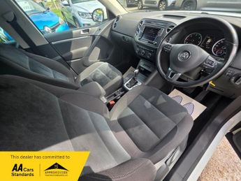 Volkswagen Tiguan MATCH TDI BLUEMOTION TECH 4MOTION DSG