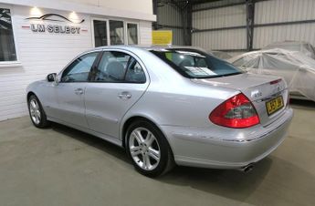 Mercedes E Class E320 CDI AVANTGARDE 221