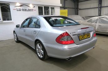 Mercedes E Class E320 CDI AVANTGARDE 221