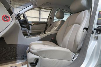 Mercedes E Class E320 CDI AVANTGARDE 221