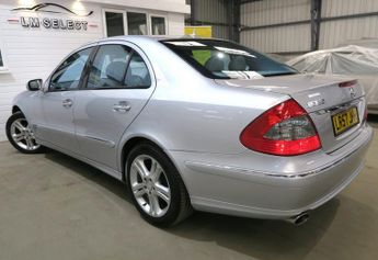 Mercedes E Class E320 CDI AVANTGARDE 221