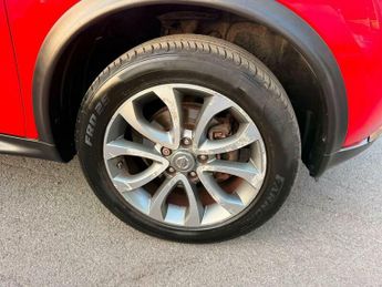Nissan Juke 1.6 Tekna XTRON Euro 5 5dr