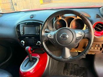Nissan Juke 1.6 Tekna XTRON Euro 5 5dr