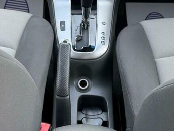 Chevrolet Cruze 2.0 VCDi LT Saloon 4dr Diesel Auto Euro 4 (150 ps)