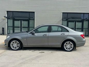Mercedes-Benz C Class 2.1 C200 CDI BlueEfficiency Elegance Edition 125 G-Tronic+ Euro 