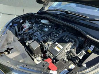 Toyota C-HR 1.8 VVT-h Dynamic CVT Euro 6 (s/s) 5dr