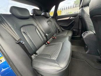 Audi Q3 2.5 TFSI S Tronic quattro Euro 5 (s/s) 5dr