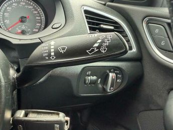 Audi Q3 2.5 TFSI S Tronic quattro Euro 5 (s/s) 5dr