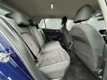 Volkswagen Golf 2.0 TDI Style DSG Euro 6 (s/s) 5dr