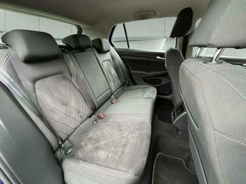 Volkswagen Golf 2.0 TDI Style DSG Euro 6 (s/s) 5dr