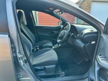 Toyota Yaris 1.5 VVT-h Excel Hybrid ULEZ REG:KX71DZG