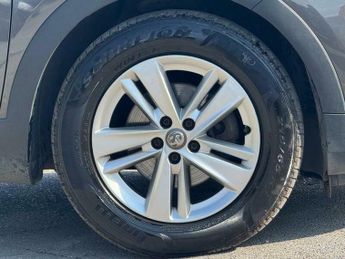Vauxhall Grandland X 1.2 Turbo SE Auto Euro 6 (s/s) 5dr