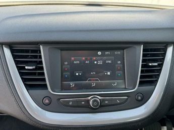 Vauxhall Grandland X 1.2 Turbo SE Auto Euro 6 (s/s) 5dr