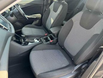 Vauxhall Grandland X 1.2 Turbo SE Auto Euro 6 (s/s) 5dr