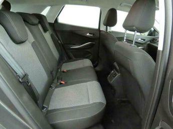 Vauxhall Grandland X 1.2 Turbo SE Auto Euro 6 (s/s) 5dr
