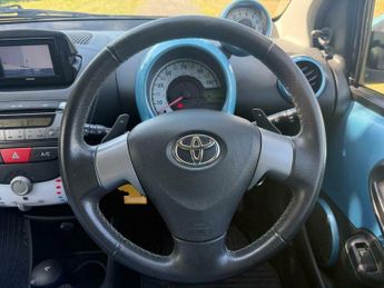 Toyota AYGO 1.0 VVT-i Move Hatchback 5dr Petrol MultiMode Euro 5 (68 ps)