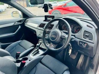 Audi Q3 1.4 TFSI CoD S line Edition S Tronic Euro 6 (s/s) 5dr