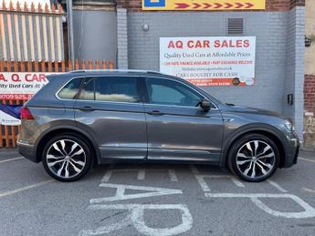 Volkswagen Tiguan R LINE TSI BMT 4MOTION DSG