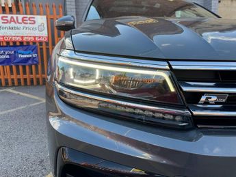 Volkswagen Tiguan R LINE TSI BMT 4MOTION DSG