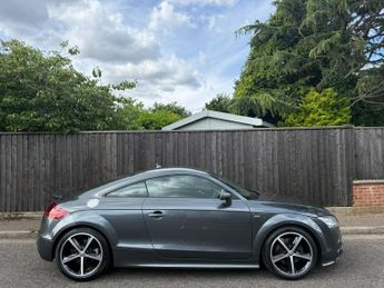 Audi TT TFSI S LINE