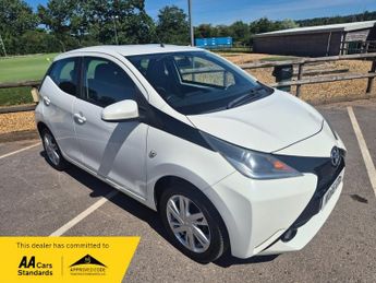 Toyota AYGO 1.0 VVT-i x-pression Euro 5 5dr Euro 5