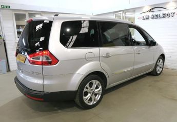 Ford Galaxy TITANIUM TDCI 140
