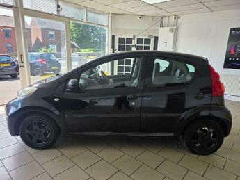 Peugeot 107 1.0 12V Allure Euro 4 5dr