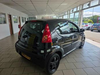 Peugeot 107 1.0 12V Allure Euro 4 5dr