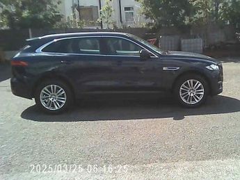 Jaguar F-Pace PORTFOLIO